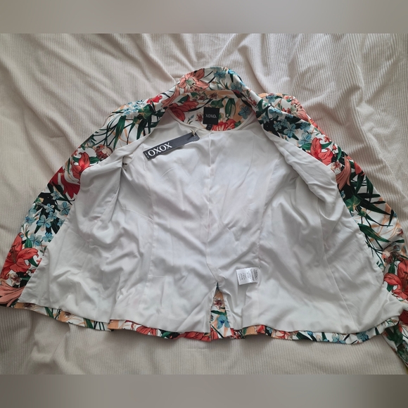 XOXO Floral Blazer Jacket Multicolored Sz S NWT. BLAZER ONLY - Picture 10 of 13